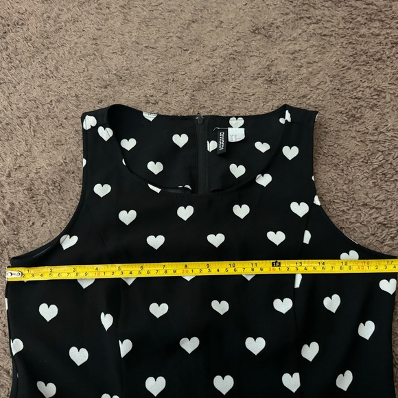 2 FOR $20 H&M Black White Heart Print Fit Flare Dress Sleeveless A Line Size 10 - Picture 6 of 6